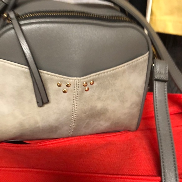 Purse - Picture 2 of 6